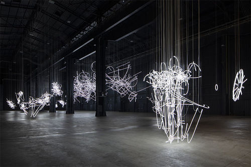 Cerith Wyn Evans, "....the Illuminating Gas". Veduta della mostra, Pirelli HangarBicocca, Milano, 2019 