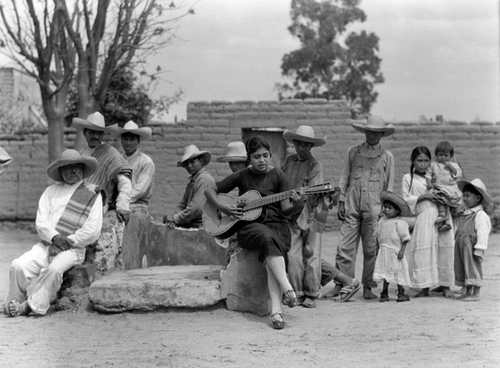 Tina Modotti, Giorno dell'inaugurazione della Escuela Libre de Agricultura No. 2 Emiliano Zapata a Ocopulco, 1928