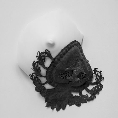 Michelangelo Galliani, P.G.R, 2006, marmo statuario di Carrara e argento, cm 40x40