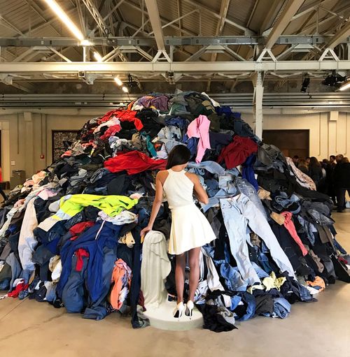 Clelia Patella,<em> La Venere degli stracci</em>, Christian Boltanski, <em>Dispersion</em>, 1991, <em>Take me I&rsquo;m Yours</em>, Pirelli Hangar Bicocca, Milano (2017)
