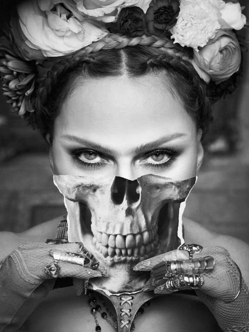 <em>Madonna</em> | &copy; Luigi &amp; Iango