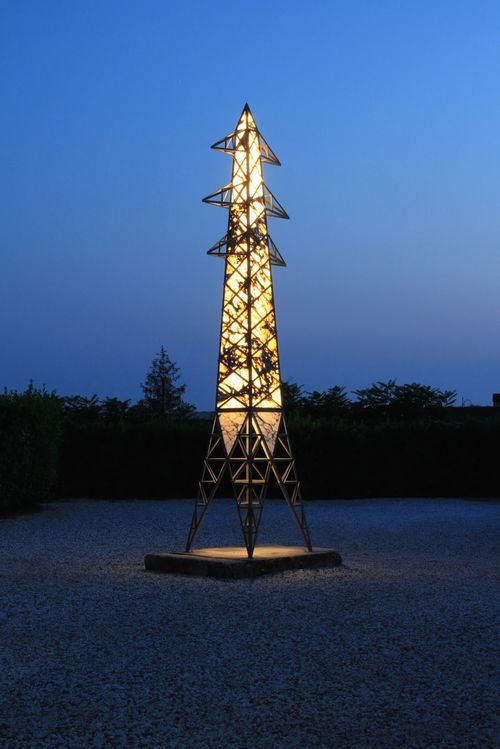 Fabio Viale, Obelisco