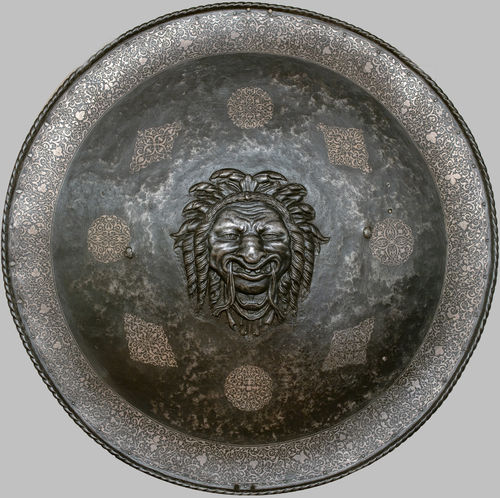 Filippo e Francesco Negroli,&nbsp;<em>Rotella da pompa,&nbsp;</em>Milano, circa 1540.&nbsp;Roma, Museo Nazionale del Palazzo di Venezia