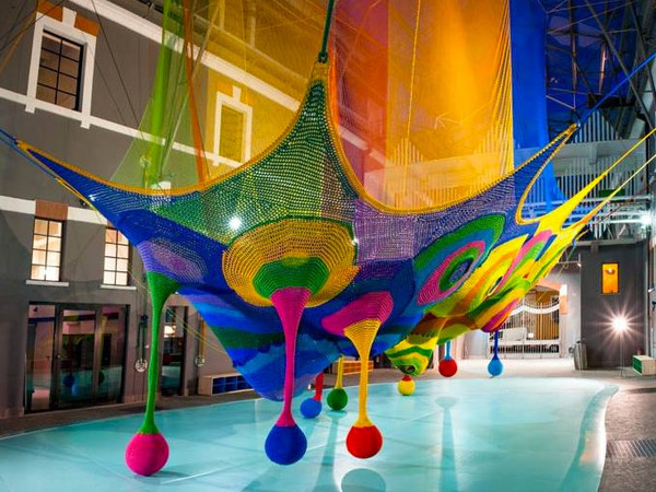 Toshiko Horiuchi MacAdam, Harmonic Motion/ Rete dei draghi. MACRO - Museo d’Arte Contemporanea Roma