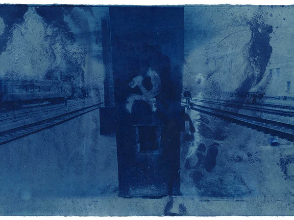 Boris Mikhailov, Senza titolo, dalla serie At Dusk, 1993. © Boris Mikhailov. Courtesy Camera - Centro Italiano per la Fotografia
