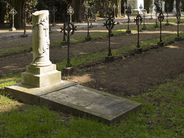 1915 | Aquileia è italianaIl 24 maggio Aquileia è la prima città ad essere conquistata dagli Italiani sul fronte orientale. Ritornerà all'Austria per un anno dopo la rotta di Caporetto nell'ottobre 1917 | Cimitero degli Eroi ad Aquileia | Foto: © Gianluca Baronchelli