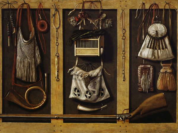 Pittore della cerchia di Johannes Leemans, Natura morta con attrezzi da caccia, 1660 circa, Olio su tela, 167 x 118 cm | Courtesy KHM-Museumsverband