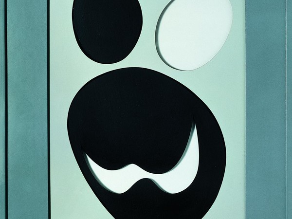 Jean Arp, Tete, 1957, cartone forato dipinto