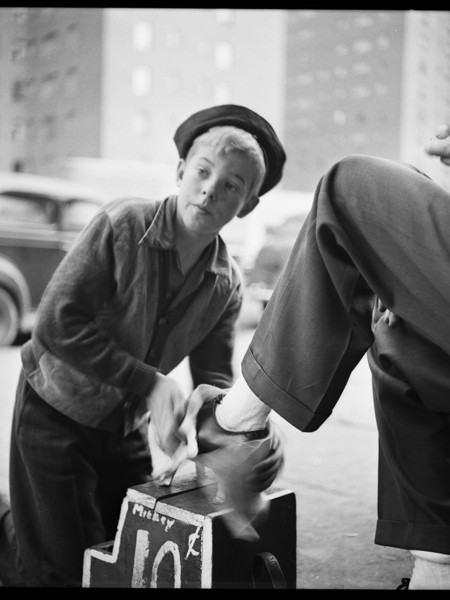 Stanley Kubrick, A tale of a shoe-shine boy, 1947