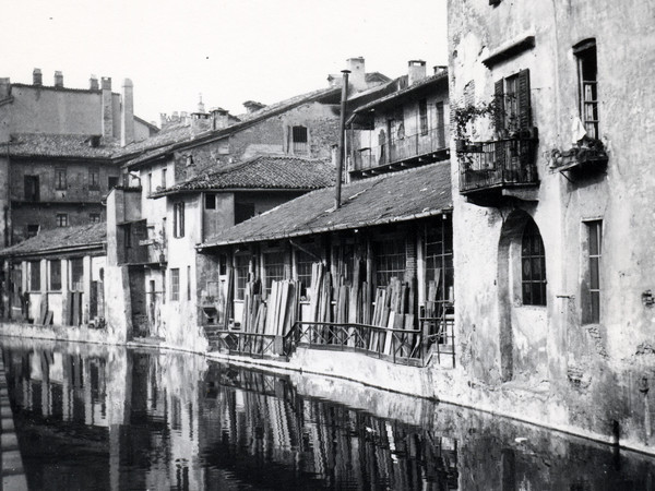Arnaldo Chierichetti, Sciostra in via S. Sofia. © Arnaldo Chierichetti