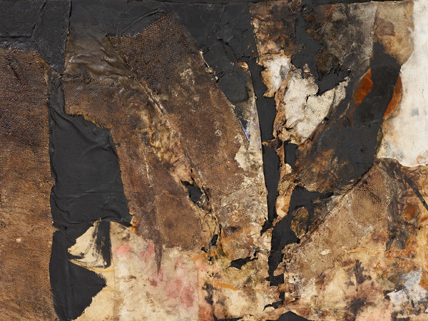 Alberto Burri (1915 - 1995), Sacco combustione, 1952-1958, Mart, Collezione privata | Courtesy of Mart - Museo di Arte Moderna e Contemporanea di Trento e Rovereto
