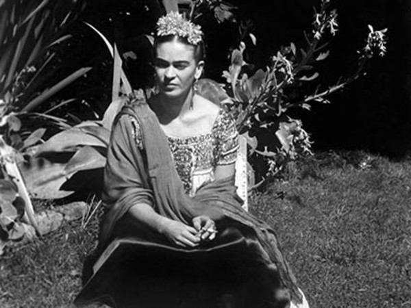 Frida Kahlo. Fotografie di Leo Matiz. ©Eva Alejandra Matiz and “The Leo Matiz Foundation”