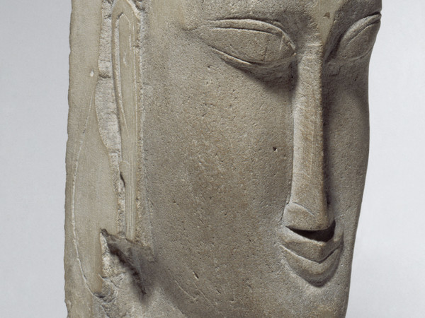 Amedeo Modigliani, Testa femminile, 1911 Pietra, cm 47 x 25 x 30 Centre Pompidou, Parigi