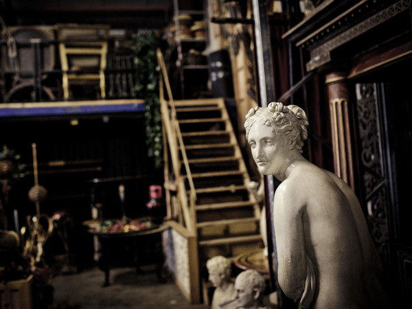 L'Attrezzeria dell’Antica Roma che attraverso statue, monili e oggetti d’arredo consente di conoscere il lavoro del set decorator, Visitabile solo in occasione di Cinecittà segreta | Courtesy of Cinecittà segreta