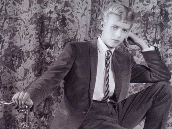 Promotional shoot for The Kon-rads, 1966 | David Bowie Archive 2012 Image © V&A Images / Ph Roma Ainsworth