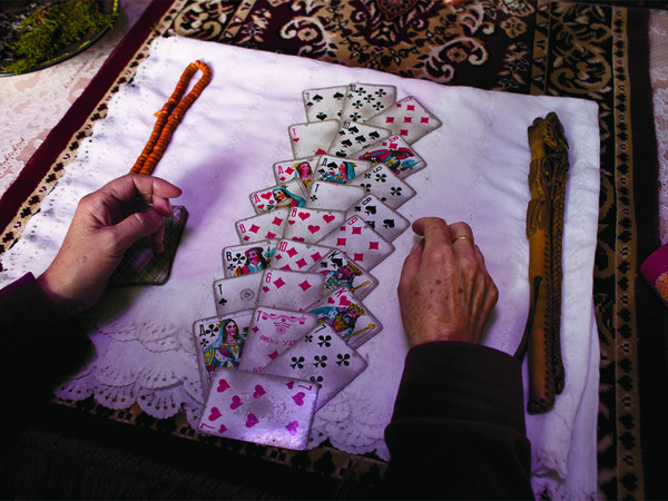 Carolyn Drake, Il ritorno degli sciamani, dicembre 2012. Talas, Kirghizistan