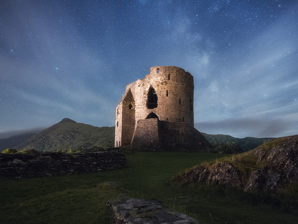 Paul Templing, Dolbadarn Castle, Llanberis, Galles, Finalista all'Historic Photographer of the Year 2017 | Courtesy of Historic Photographer of the Year | © Paul Templing