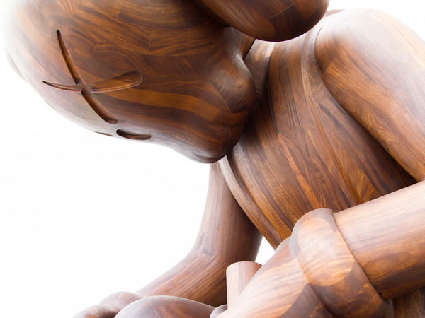 Better Knowing - Kaws, FIAC 2013 Parigi, courtesy © 2013 Lorenzo Pingitore