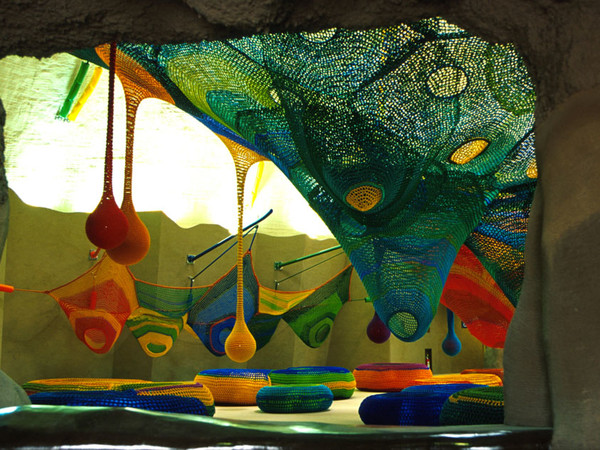 Toshiko Horiuchi MacAdam, Harmonic Motion/ Rete dei draghi. MACRO - Museo d’Arte Contemporanea Roma