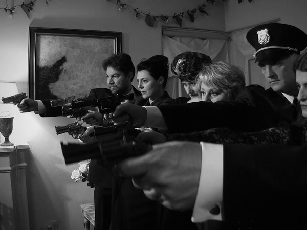 Party Shootout da una scena de The Big Kitty, Un film di Lisa Barmby e Tom Alberts, 70 min, Australia 2019 | Courtesy Tom Alberts & Lisa Barmby