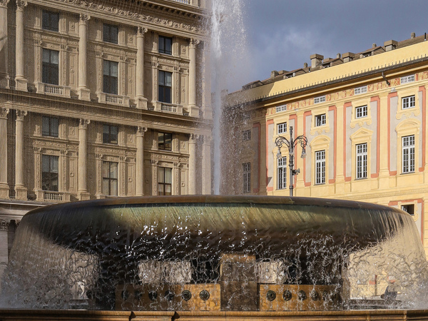 Piazza De Ferrari, Genova I Ph. Jacopo Baccani