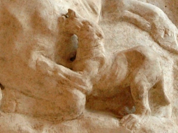 Bassorilievo romano di una tauroctonia secondo la raffigurazione mitraica, II o III secolo, Parigi, Louvre