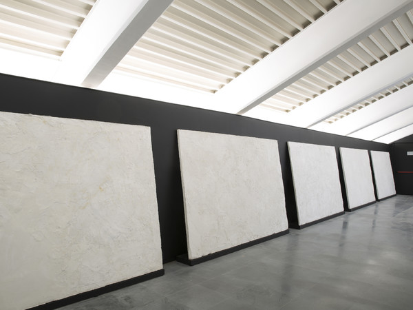 Michelangelo Pistoletto, Rilievi - Anno bianco, 1989, Museo Nazionale di Capodimonte, Napoli | Courtesy of Press Office - Foto di Luciano Romano