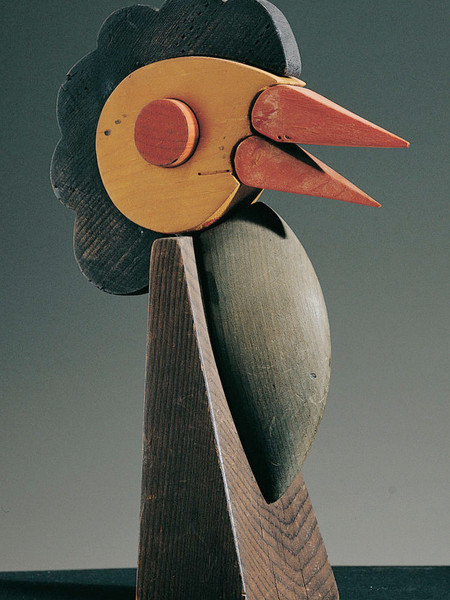 F. Depero, Pappagallo, 1916-17; legno dipinto, h. cm 23