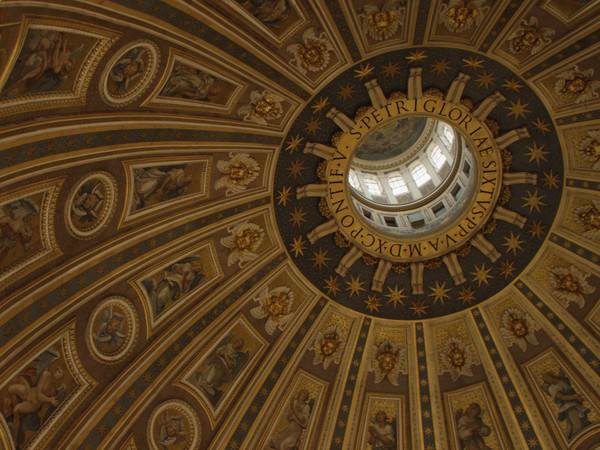 Interno della cupola della Basilica di San Pietro a Roma (dettaglio), Immagine tratta dal film 