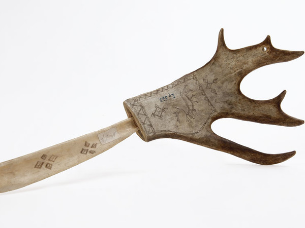 Coltello popolazione Sami, XVII-XVIII sec, Scandinavia. © Musei Vaticani