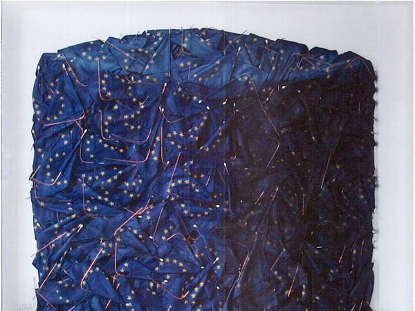 César “Drapeaux européens”, 1989. Compressione di bandiere dell'Europa, cm 130x100