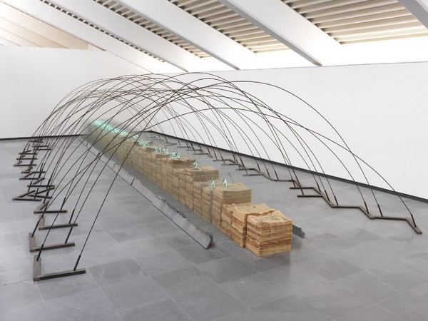 Mario Merz , Onda d’urto, 1987, Museo Nazionale di Capodimonte, Napoli | Courtesy of Press Office - Foto di Luciano Romano