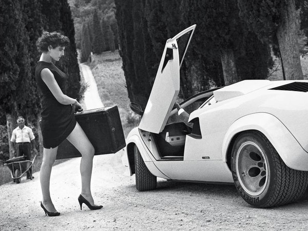 Calendario Pirelli 2014. Foto di Helmut Newton