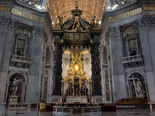 Baldacchino di San Pietro a Roma, Gian Lorenzo Bernini, 1624-1633, Immagine tratta dal film 