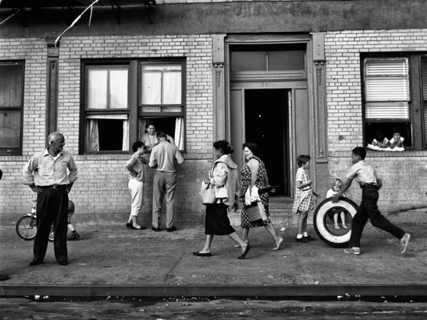 Vivian Maier, New York, 28 settembre 1959 | © Vivian Maier/Maloof Collection, Courtesy of Howard Greenberg Gallery, New York