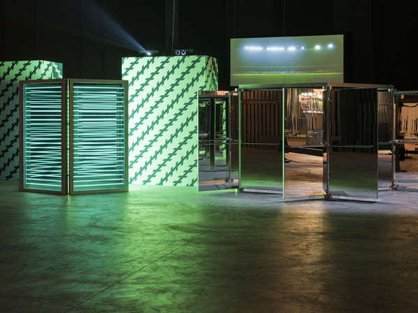 Carsten Höller, “Doubt”, Veduta dell’installazione in Pirelli HangarBicocca, Milano 2016 | Courtesy dell’artista e Pirelli HangarBicocca, Milano - Foto © Attilio Maranzano