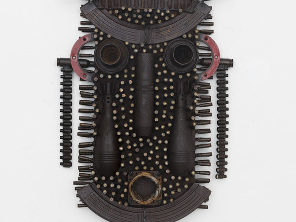 Gonçalo Mabunda, Untitled (Mask), 2018-2019, Mixed media | Foto: Nicola Gnesi.