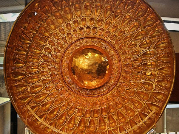 Phiale aurea, VI - III sec. a.C., Museo Archeologico di Himera