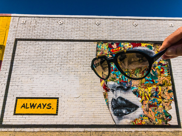 Sandra Chevrier, ALWAYS SUNNY, East Los Angeles, This mural is made by Sandra Chevrier on the side of the Johns Liquor Store, The mural still exists | Photo © Vonjako