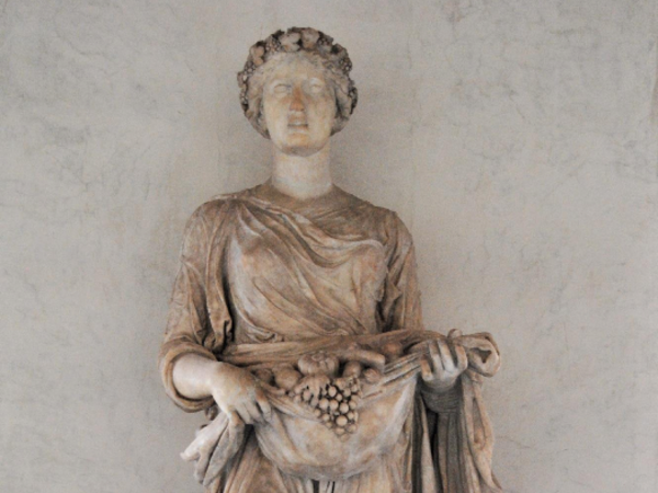 Demetra, marmo h. 151 cm, parte antica 118 cm. Firenze, Galleria degli Uffizi