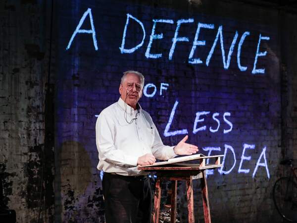 William Kentridge, <em>lecture</em> "Finding the Less Good Idea" - Festival di Spoleto dei Due Mondi | courtesy © Fondazione Carla Fendi William Kentridge, <em>lecture</em> "Finding the Less Good Idea" - Festival di Spoleto dei Due Mondi | courtesy © Fondazione Carla Fendi