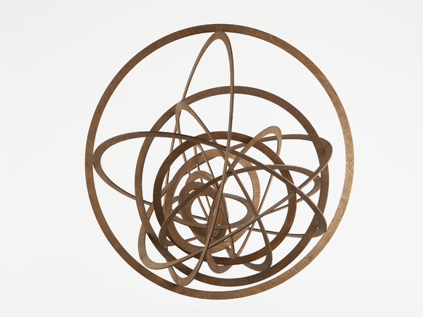 Aleksandr Rodčenko, Costruzione spaziale sospesa No. 9 Cerchio nel cerchio Dalla seconda serie di costruzioni spaziali sul principio di forme uguali chiamato “Superfici che riflettono la luce”, 1920-1921/1993, Compensato di legno di pesco, 90 x 80 x 85 cm / 35.43 x 31.5 x 33.46