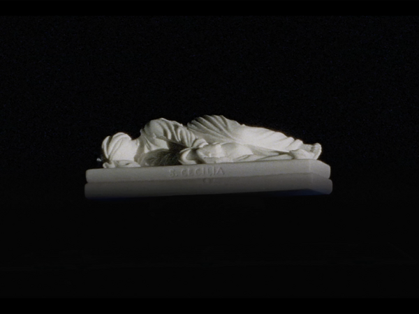 Anna Franceschini, David, 2025. Stampa a colori su PVC, camminatore elettrico I color print on PVC, walking pad 120x60x15 cm. Courtesy: l'artista, Vistamare - Pescara/Milano ed Emanuela Campoli, Parigi Anna Franceschini, David, 2025. Stampa a colori su PVC, camminatore elettrico I color print on PVC, walking pad 120x60x15 cm. Courtesy: l'artista, Vistamare - Pescara/Milano ed Emanuela Campoli, Parigi