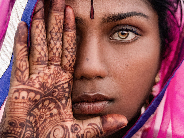 <em>L’India in posa</em>.<em> Fotografie di Giovanna Aryafara</em>,  <em>Hennè Love</em>, India, 2020