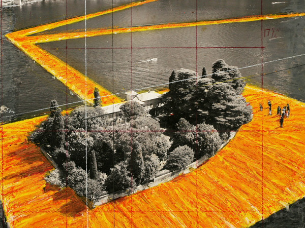 Christo e Jeanne-Claude, The Floating Piers (Progetto per il Lago d'Iseo, Italy) 2014, Collage 2015, 55.9 x 43.2 cm, Matita, pastello a cera, smalto, fotografia di Wolfgang Volz, dati tecnici e tessuto | Foto di André Grossmann © Christo 2015