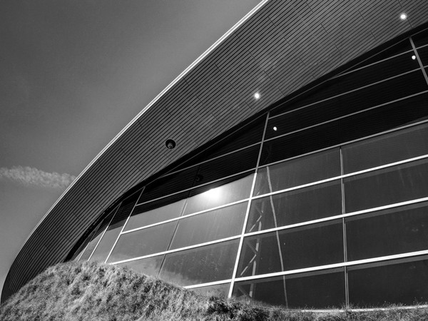 London Aquatics Centre by Zaha Hadid Architects, Queen Elizabeth Olympic Park, London | Photo by George Rex via Flickr